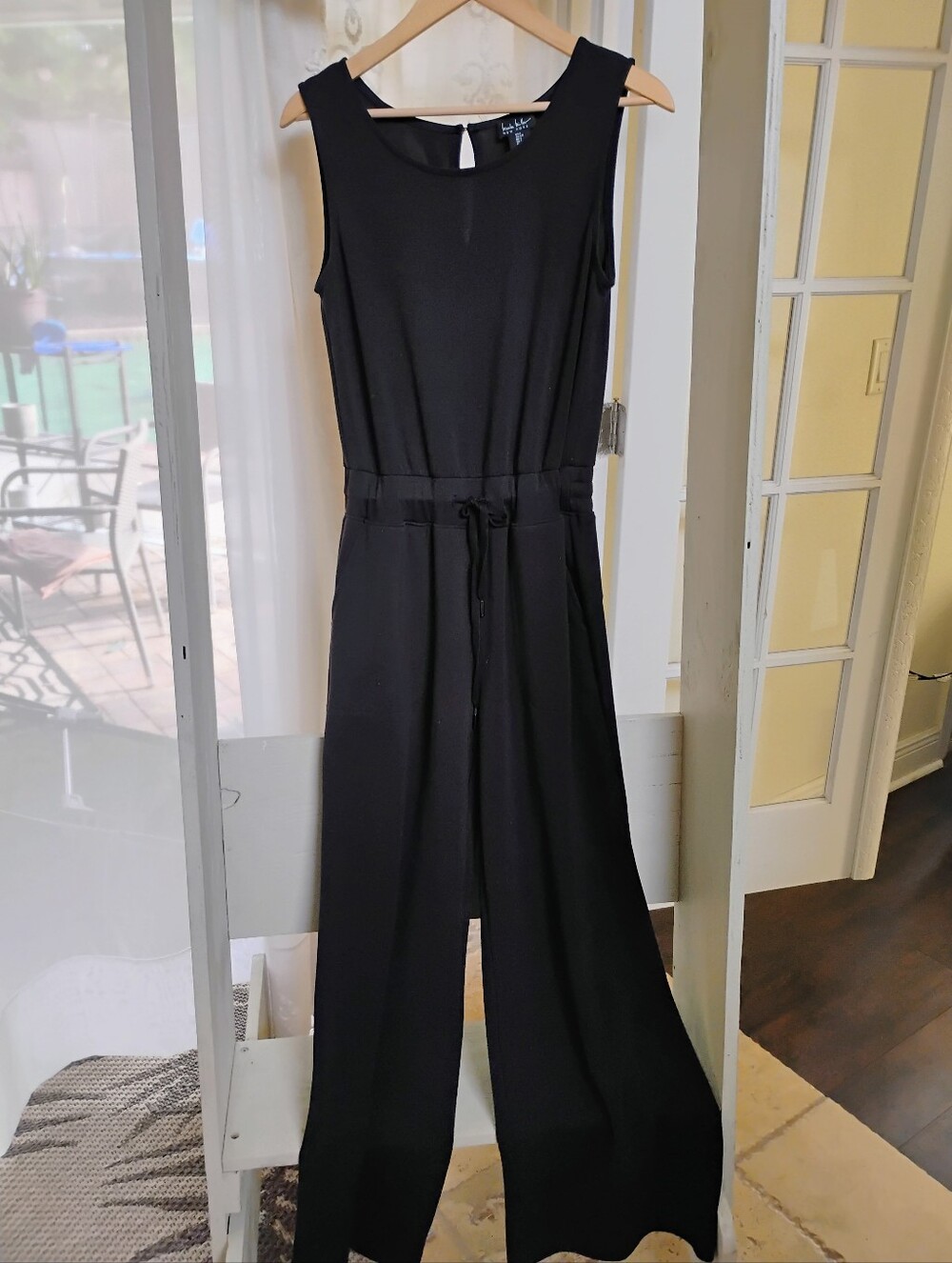 Black Sleeveless Wide-Leg Jumpsuit - Classic Women’s Jumpsuit
